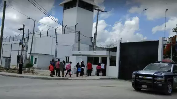 El jefe de custodios fue asesinado cerca del fraccionamiento Real Las Quintas. Foto: Internet El jefe de custodios fue asesinado cerca del fraccionamiento Real Las Quintas. Foto: Internet