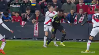 Real Madrid sufre tropezón en Vallecas y cae ante el Rallo Vallecano