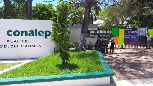 Maestros del Conalep en Ciudad del Carmen denunciaron incumplimiento en su Contrato Colectivo de Trabajo
