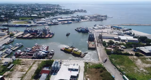 Avanza 8% obra clave para reactivar el puerto en Ciudad del Carmen.
