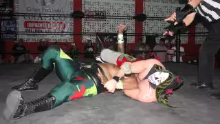 Karis La Momia podría no utilizar el nombre de su padre La Parka