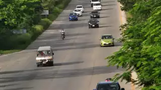 La joven fue rescatada por elementos de la policía estatal, quienes evitaron una desgracia