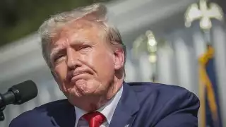 Donald Trump acude a la corte para declarar por presunto fraude inmobiliario en Nueva York