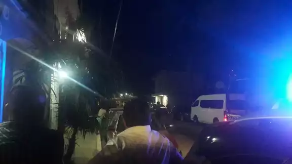 Fueron al menos cuatro impactos de bala que se registraron contra el inmueble Fueron al menos cuatro impactos de bala que se registraron contra el inmueble