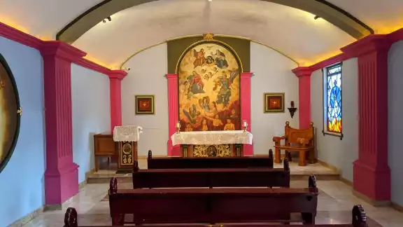 La capilla se encuentra en Colón, Querétaro