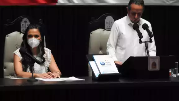 La Sala Xalapa consideró que las denuncias públicas de los morenistas son temas de interés para la sociedad La Sala Xalapa consideró que las denuncias públicas de los morenistas son temas de interés para la sociedad