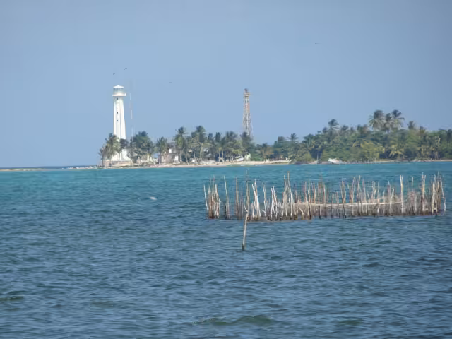 La belleza de la Bahía del Espíritu Santo enamora a sus turistas