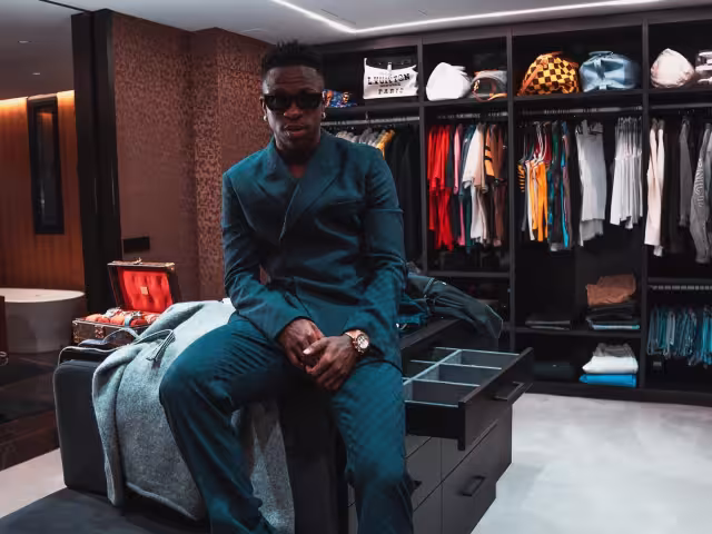 Vini se consuela con varios millones de pesos