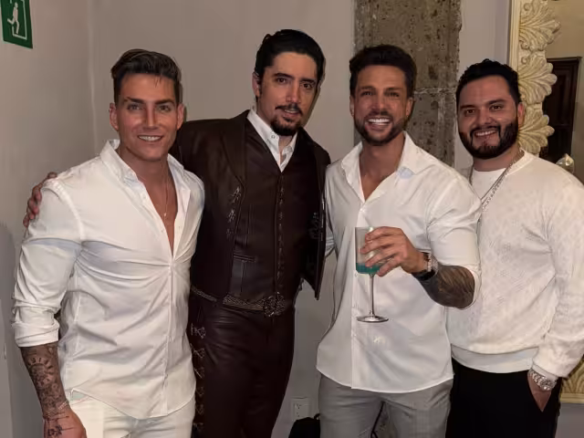 Nicola y Agus en el bautizo en Guadalajara