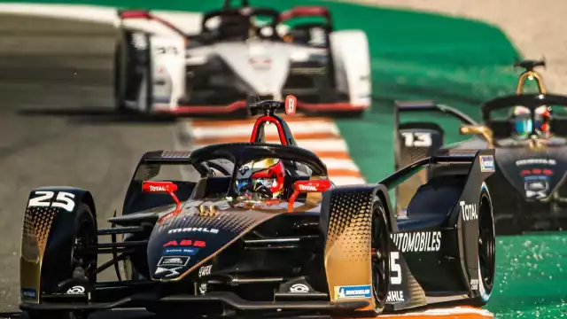 Pérez Garibay declaró que se reunió a principios de julio con autoridades municipales, estatales y federales de Cancún