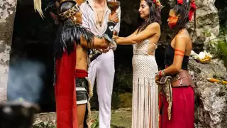 Con un rito maya, estos novios decidieron unir sus vidas en la selva de Tulum, en Quintana Roo