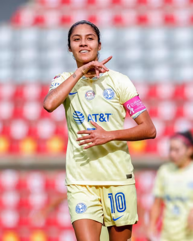 La jugadora volvió a la cancha a los pocos minutos de la caída