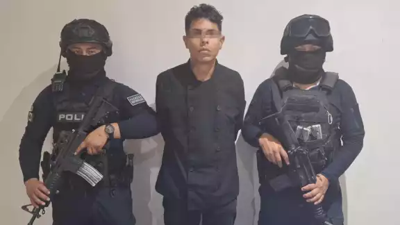 El hombre quedó a disposición de la FGE Quintana Roo