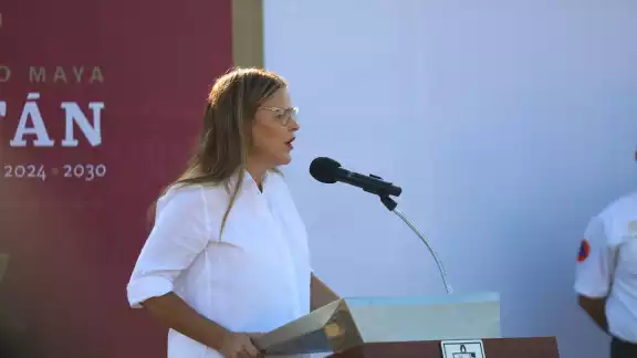 La alcaldesa Cecilia Patrón instó a los meridanos a denunciar irregularidades La alcaldesa Cecilia Patrón instó a los meridanos a denunciar irregularidades