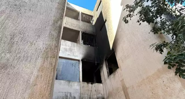 Solo se registraron daños materiales tras el incendio del departamento