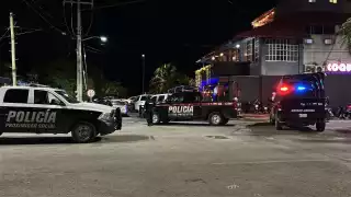 Autoridades colocaron sellos de clausura al centro nocturno