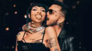 Cazzu celebra el cumpleaños 25 de Nodal con sorpresa romántica para el artista