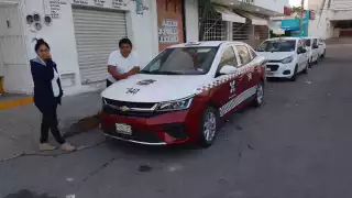 Operadores de taxis se manifiestan contra el Suchaa.