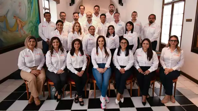 Verónica Ceballos Cámara y Carlos Solís García fueron señalados por desfalco en el pasado