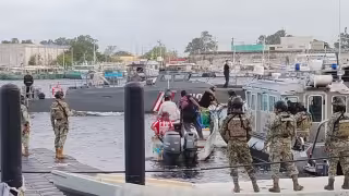 Semar asegura embarcación con equipo de pesca ilegal en costas de Yucatán