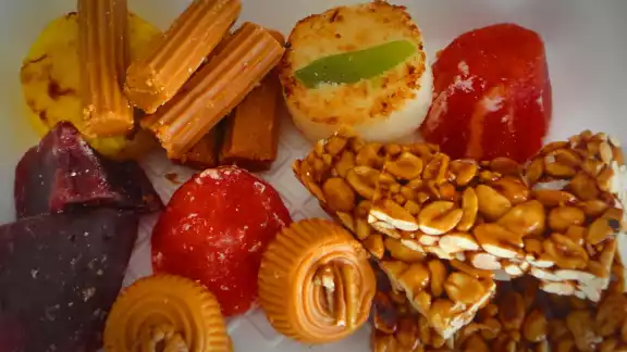 Pese a la creencia de que el postre al final de la comida es de origen europeo, los mayas igual realizaban este tipo de costumbres