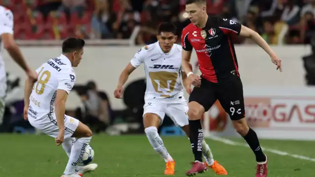 El encuentro entre los felinos y los rojinegros terminó con un empate 2-2