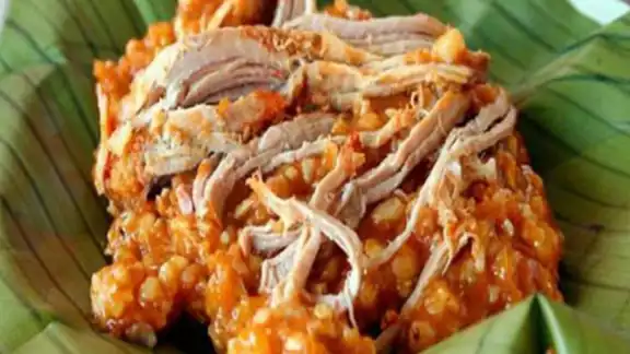 La gastronomía de Quintana Roo, tiene muchas influencias de las regiones vecinas: Belice, el Caribe y la cocina maya La gastronomía de Quintana Roo, tiene muchas influencias de las regiones vecinas: Belice, el Caribe y la cocina maya