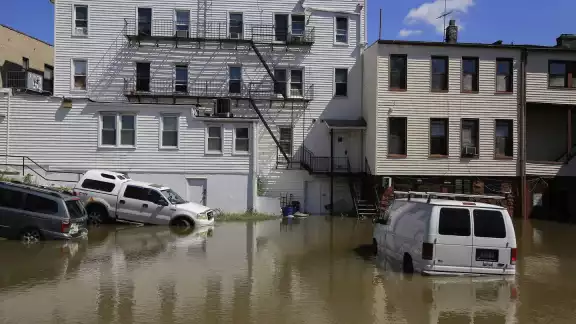 Las lluvias registradas en Nueva York rompieron récords históricos Las lluvias registradas en Nueva York rompieron récords históricos