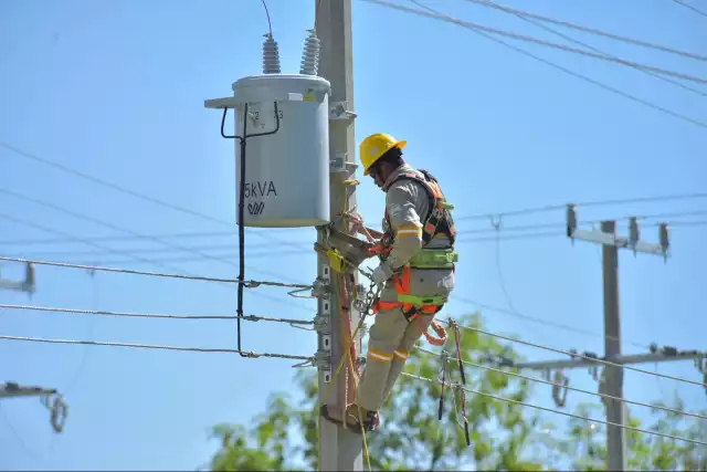 Apagones y variaciones de voltaje, principales quejas en Campeche