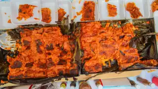 Feria del Mucbipollo enamora en el marco del Festival de las Ánimas en Mérida