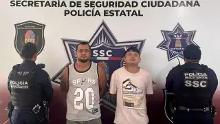 Detienen a dos hombres con presunta droga en la Supermanzana 66 de Cancún