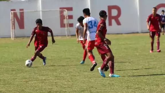 Dos jugadores de Pampaneros resultaron con lesiones en el partido Dos jugadores de Pampaneros resultaron con lesiones en el partido