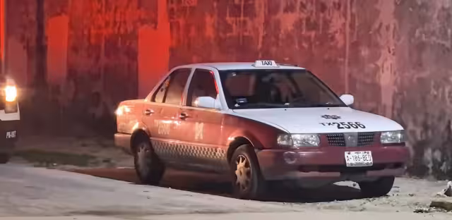 Movilización en Malibrán por taxi abandonado
