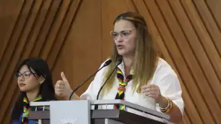 Cecilia Patrón detalló su nuevo programa de apoyo a la lengua maya