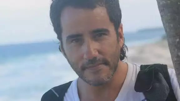Federico fue asesinado a balazos dentro del Mamita's Beach Club, donde fue encontrado tirado en uno de los baños