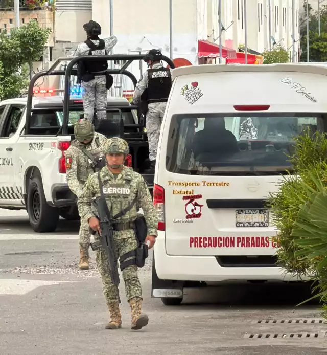 Elementos del Ejército Mexicano y de la Guardia Nacional participaron en el operativo.