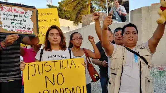 Reporteros, periodistas y fotógrafos denunciaron a 'Red Rompe el Miedo', los ataques sufridos en Quintana Roo