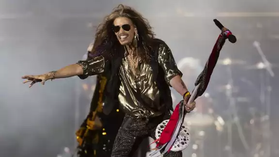 Steven Tyler se encuentra en problemas con la justicia por la violación de una menor Steven Tyler se encuentra en problemas con la justicia por la violación de una menor