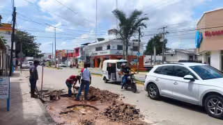 Mega fuga de agua deja sin servicio a seis colonias de José María Morelos