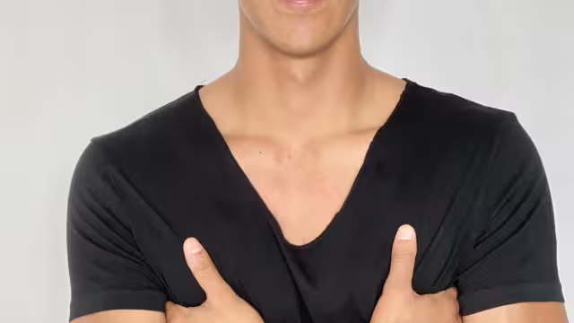 El delantero mexicano, internacional absoluto con su selección, ha militado también en Club León FC