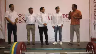 El material constó de dos islas de entrenamiento para pesas, dos tatamis para judo y 12 pacas de arquería