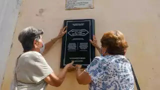 El instituto se fundó el 16 de septiembre de 1877 cuando es nombrada la maestra Rita Cetina Gutiérrez como directora