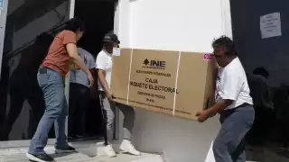 Es el primer paquete electoral de un total de dos, los que viajan sin resguardo policiaco