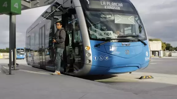 El IE-TRAM a Kanasín ofrecerá viajes gratis hasta el 7 de enero El IE-TRAM a Kanasín ofrecerá viajes gratis hasta el 7 de enero