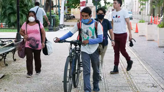 Se espera alcanzar los 32°C este domingo Se espera alcanzar los 32°C este domingo