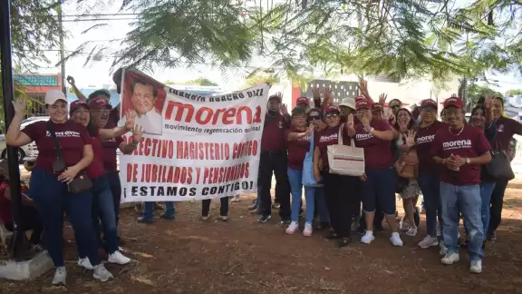 Morenistas se reunieron para apoyar a Joaquín Díaz Mena Morenistas se reunieron para apoyar a Joaquín Díaz Mena