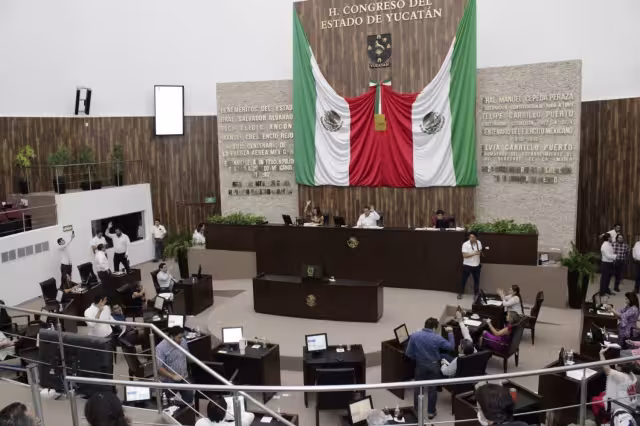 Diputados de Movimiento Ciudadano y PRD fueron los únicos que votaron en contra