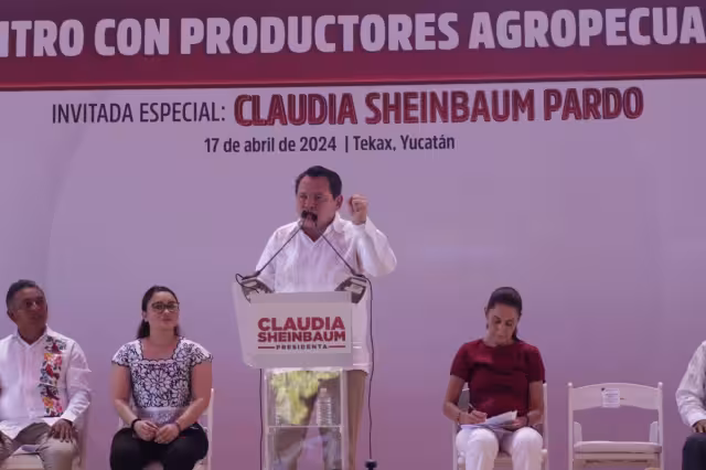 Joaquín Díaz Mena destacó la importancia de reforzar al sector agropecuario de Yucatán