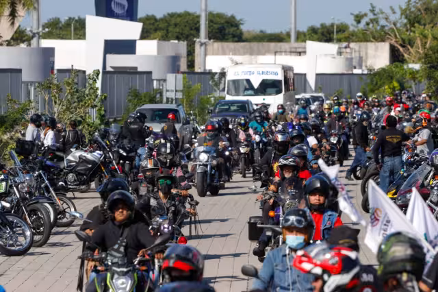 En el acto oficial, se develó una placa dedicada a los pioneros del motociclismo en el Yucatán