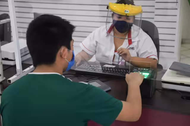 Sólo 123 personas acudieron a los módulos a recoger las identificaciones solicitadas